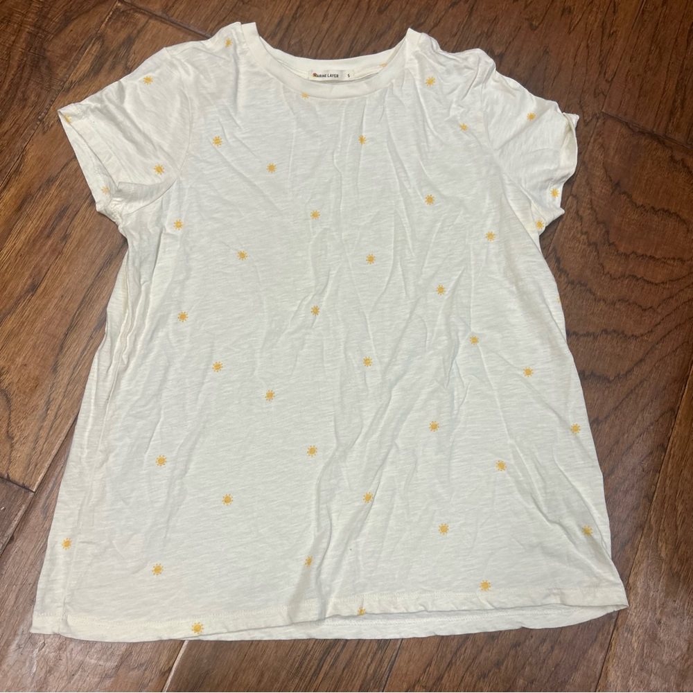 Marine Layer Swing Crew Tee‎ in sun print
